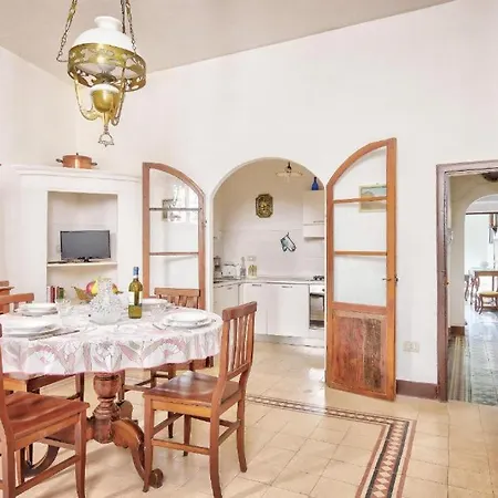 Casa Lina
